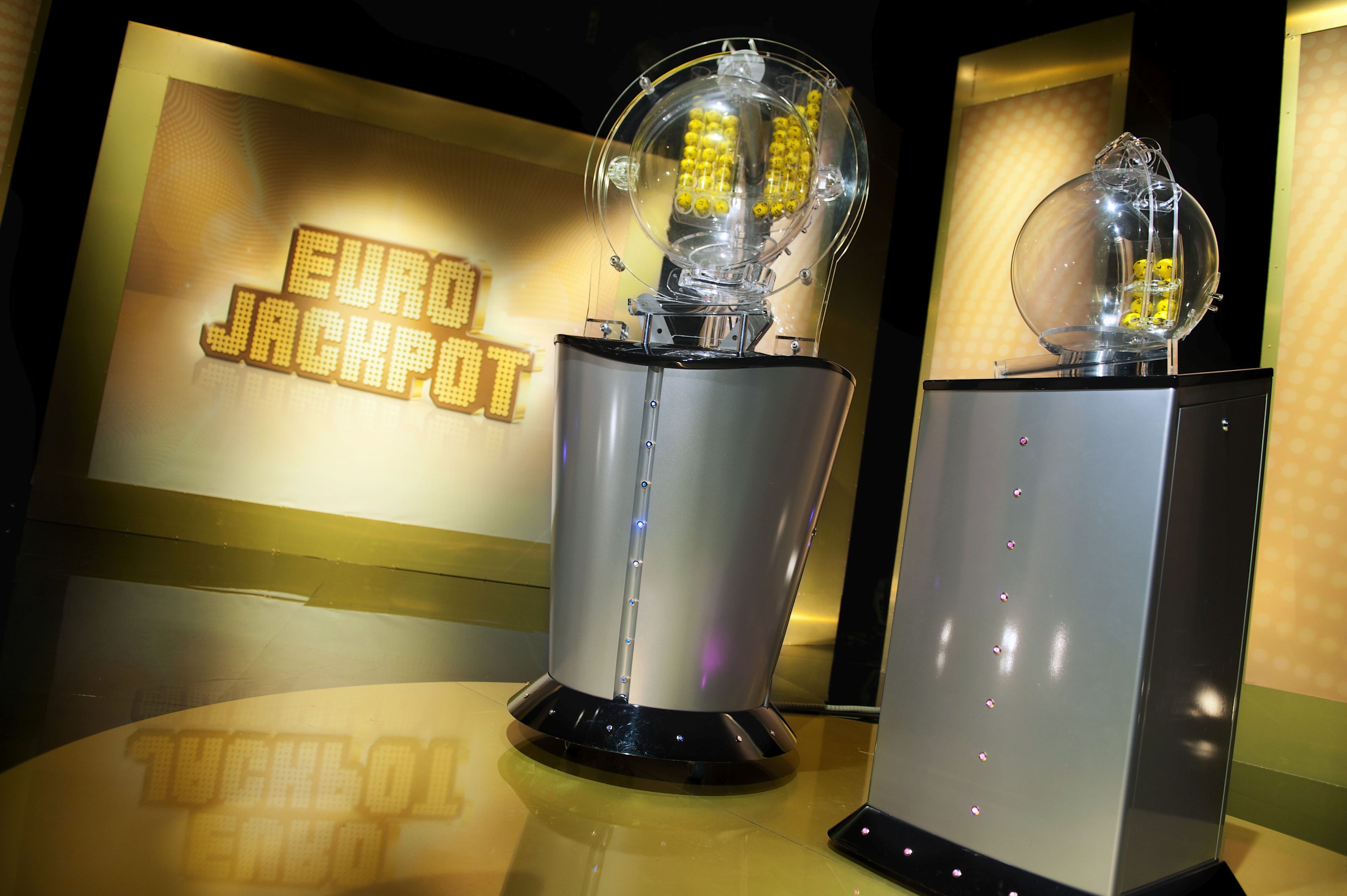 2012: Einführung der Lotterie Eurojackpot